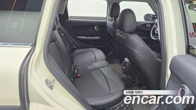 Mini Cooper S Clubman 2020 — Фото 11/20