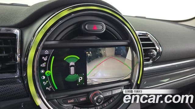 Mini Cooper S Clubman 2020 — Фото 13/20