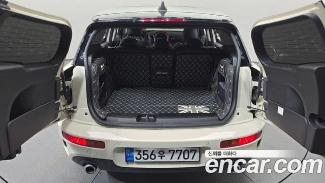 Mini Cooper S Clubman 2020 — Фото 17/20