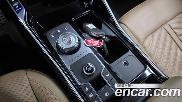 Kia Sorento 2024 — Фото 9/20