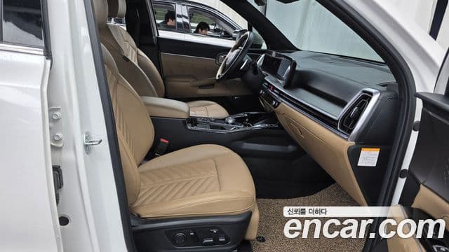 Kia Sorento 2024 — ფოტო 23/35