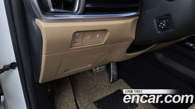 Kia Sorento 2024 — ფოტო 14/35