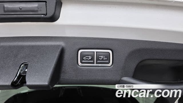 Kia Sorento 2024 — ფოტო 29/35