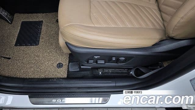 Kia Sorento 2024 — ფოტო 34/35