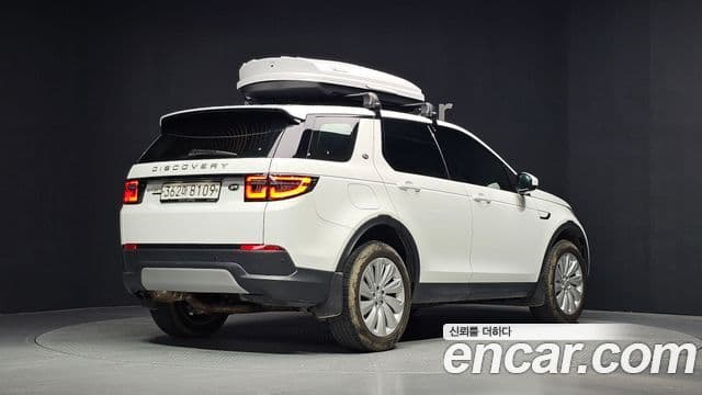 Land Rover Discovery Sport 2020 — Фото 2/20