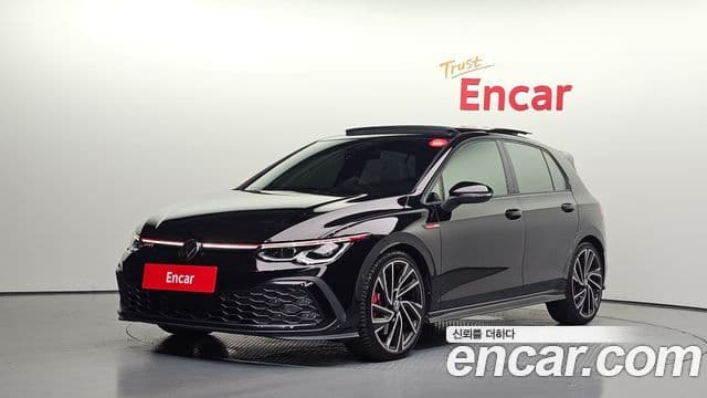 Volkswagen Golf 2024 — Photo 13/20