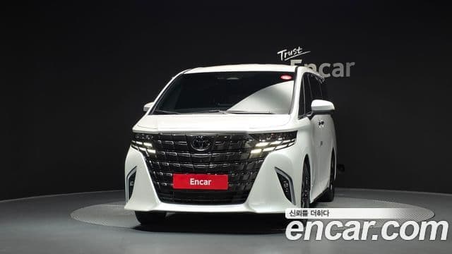 Toyota Alphard 2025 — Фото 3/20