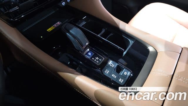 Toyota Alphard 2025 — Фото 9/20