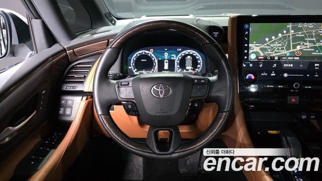 Toyota Alphard 2025 — Фото 13/20