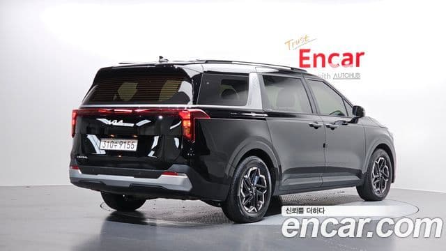 Kia Carnival 2025 — Фото 2/20