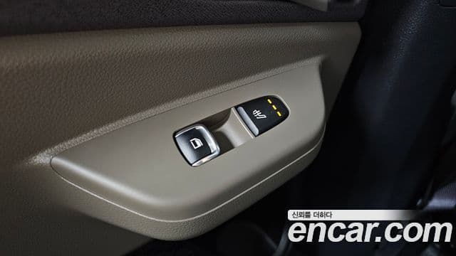 Kia Carnival 2025 — Фото 19/20