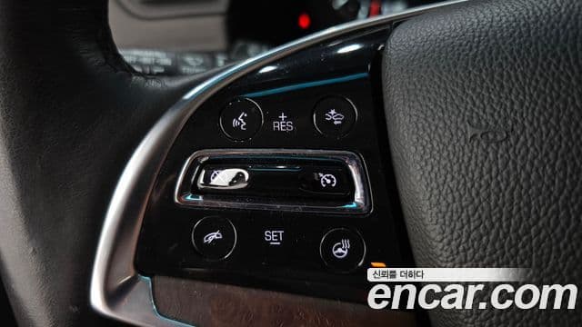Cadillac Escalade 2018 — Photo 15/36