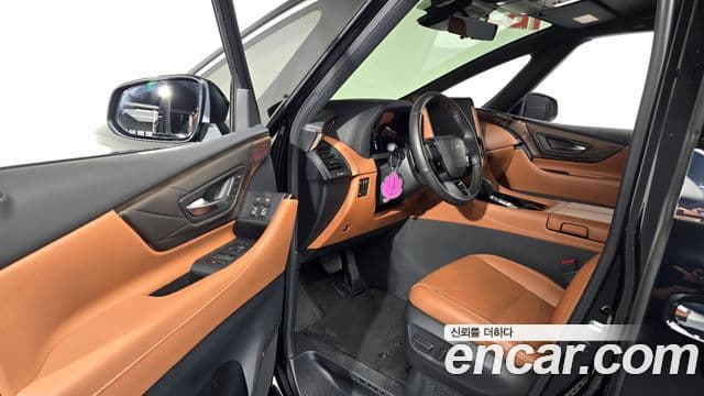 Toyota Alphard 2023 — Фото 8/20
