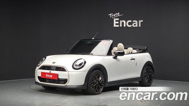 Mini Cooper S Convertible 2025 — Фото 1/20