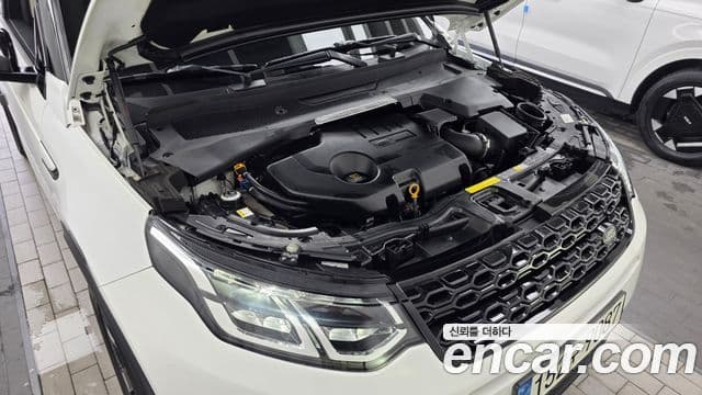 Land Rover Discovery Sport 2020 — Фото 6/20