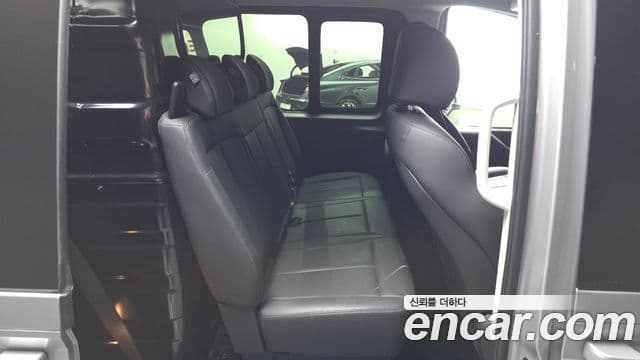 Hyundai Staria 2025 — Фото 11/20