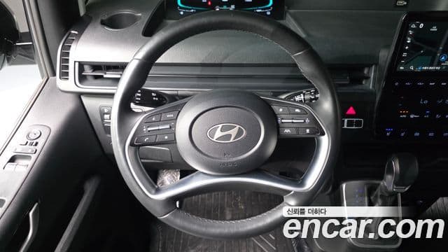 Hyundai Staria 2025 — Фото 14/20