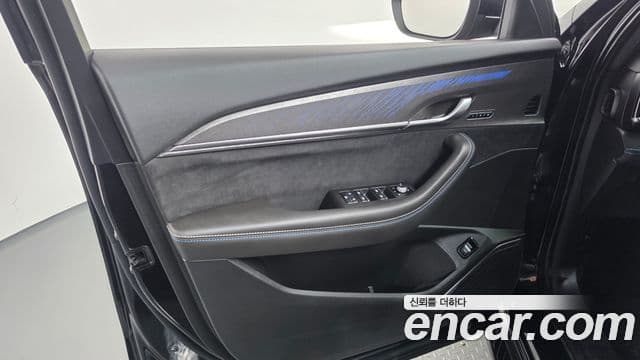 Renault Samsung Grand Koleos 2025 — ფოტო 10/33