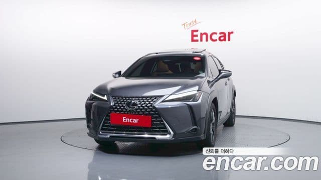 Lexus UX300h 2025 — ფოტო 17/31