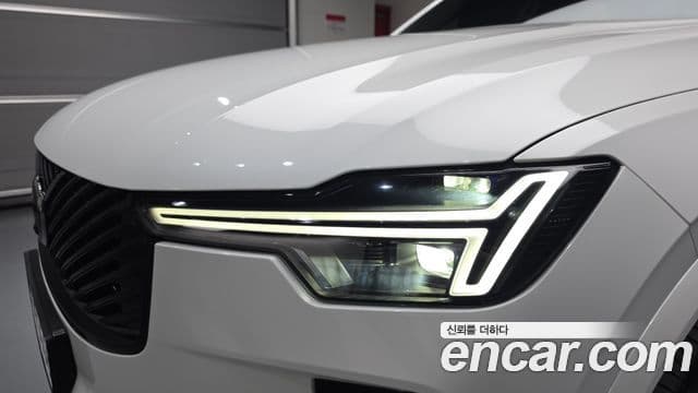 Volvo XC90 2025 — Şəkil 11/33