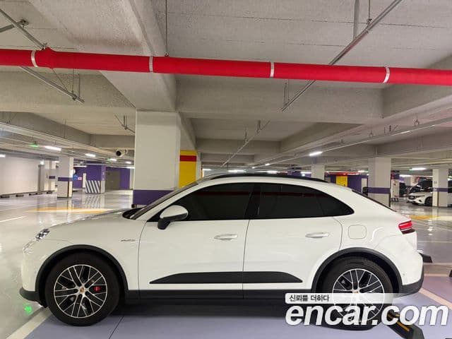 Porsche Macan EV 2025 — ფოტო 9/19