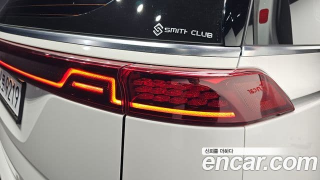 Kia Carnival 2021 — Photo 5/30