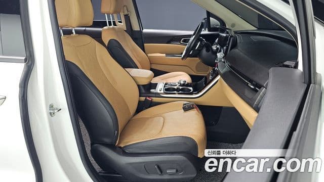 Kia Carnival 2021 — Photo 30/30
