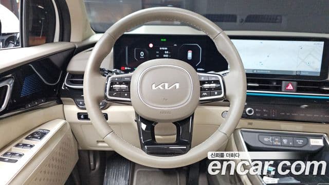 Kia Carnival 2024 — Фото 13/20