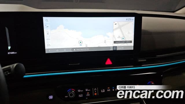 Kia Carnival 2024 — Фото 17/20