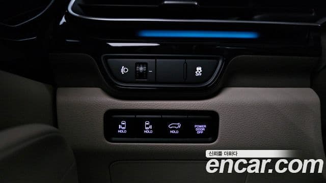 Kia Carnival 2024 — Фото 20/20