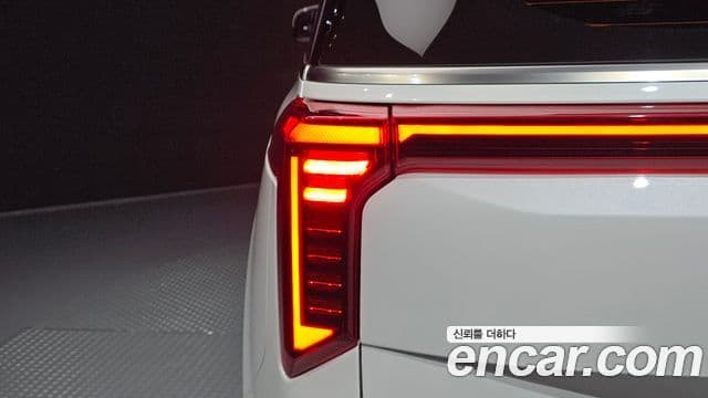 Kia Carnival 2024 — Photo 14/37