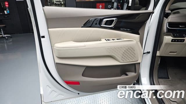 Kia Carnival 2024 — Photo 12/37