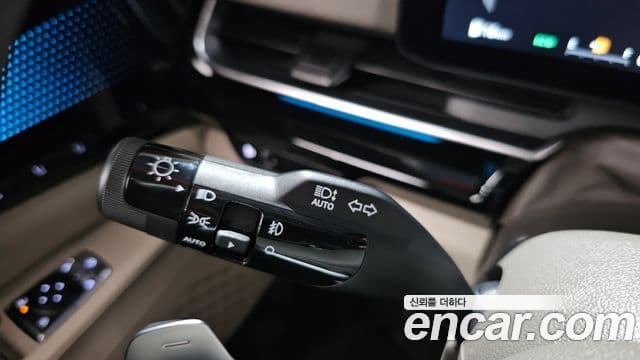 Kia Carnival 2024 — Photo 20/37