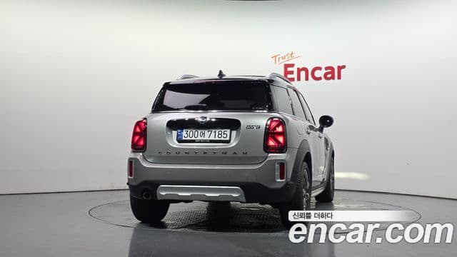 Mini Cooper Countryman 2023 — Photo 25/31
