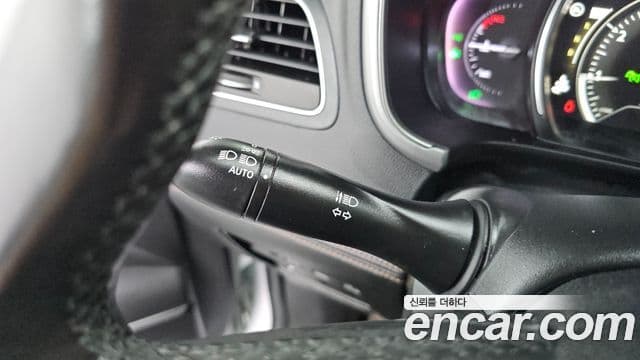 Renault Samsung QM6 2023 — Şəkil 23/32