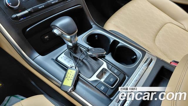 Kia Carnival 2021 — Фото 9/20