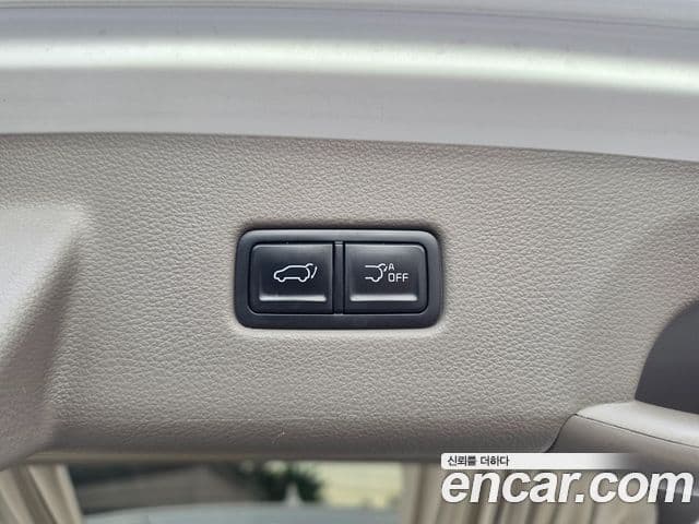 Kia Carnival 2021 — Фото 19/20