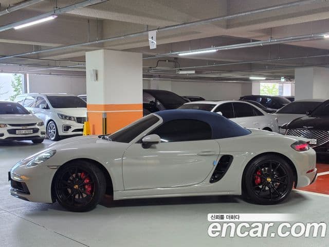 Porsche 718 Boxster 2018 — ფოტო 14/18