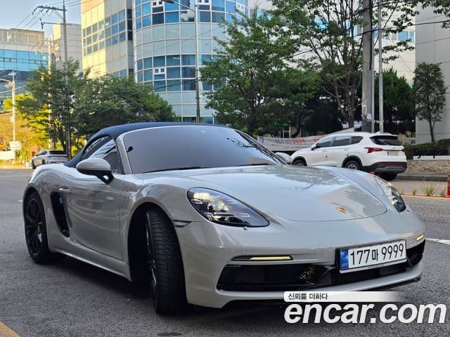 Porsche 718 Boxster 2018 — ფოტო 17/18