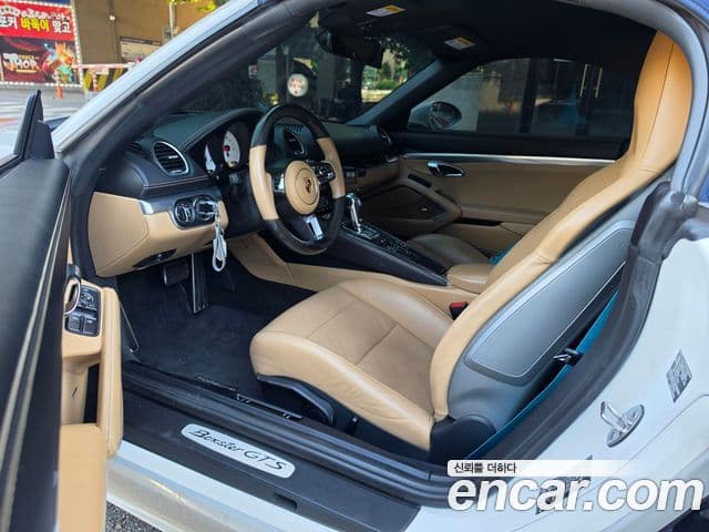 Porsche 718 Boxster 2018 — ფოტო 15/18