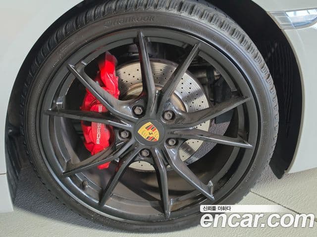 Porsche 718 Boxster 2018 — ფოტო 10/18