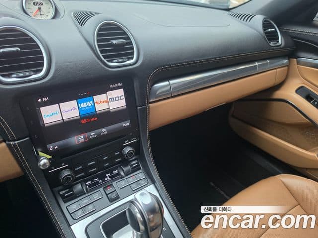 Porsche 718 Boxster 2018 — ფოტო 12/18