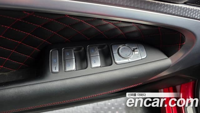 Genesis G70 2022 — Şəkil 10/33