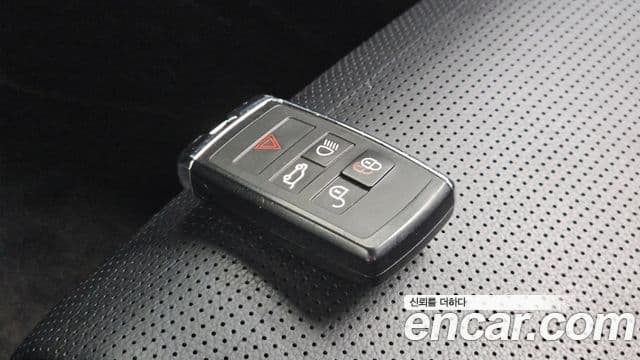 Land Rover Discovery Sport 2020 — Şəkil 17/35