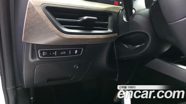 Kia K8 2023 — ფოტო 28/31