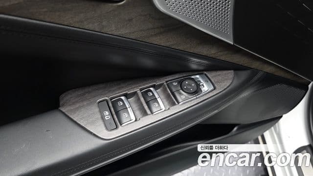 Kia K8 2023 — ფოტო 30/31