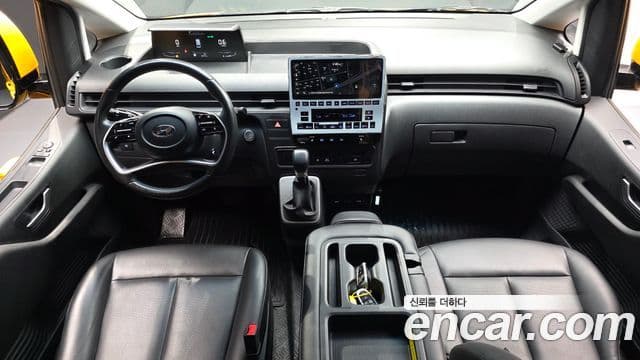 Hyundai Staria 2022 — Фото 7/20