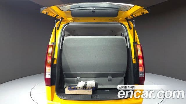 Hyundai Staria 2022 — Şəkil 31/32