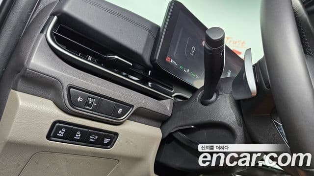 Kia Carnival 2024 — Фото 19/20
