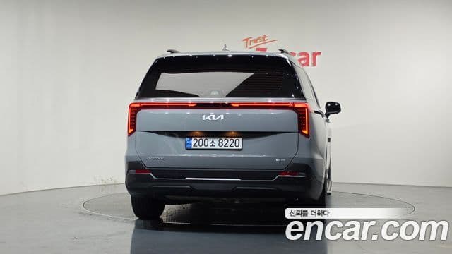 Kia Carnival 2024 — Фото 4/20